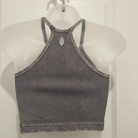 NWT FP Movement Happiness Runs Crop Tank. XS/S Vintage Light Grey Cropped Tank - Picture 3 of 6